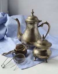 Metal tea set.