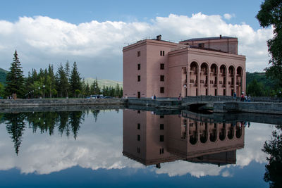 Reflection of building in water