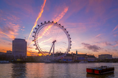 Ferris wheel in amusement park