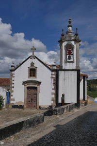 Church against sky in obidos 