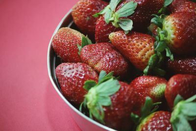 Close-up of strawberries in bowl