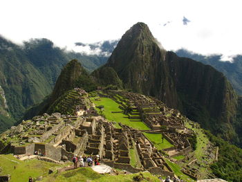 Machu picchu view with clear skies in the morning