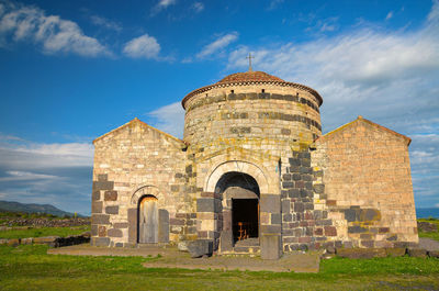 Old ruins against sky