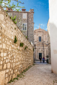The beautiful alleys of dubrovnik city