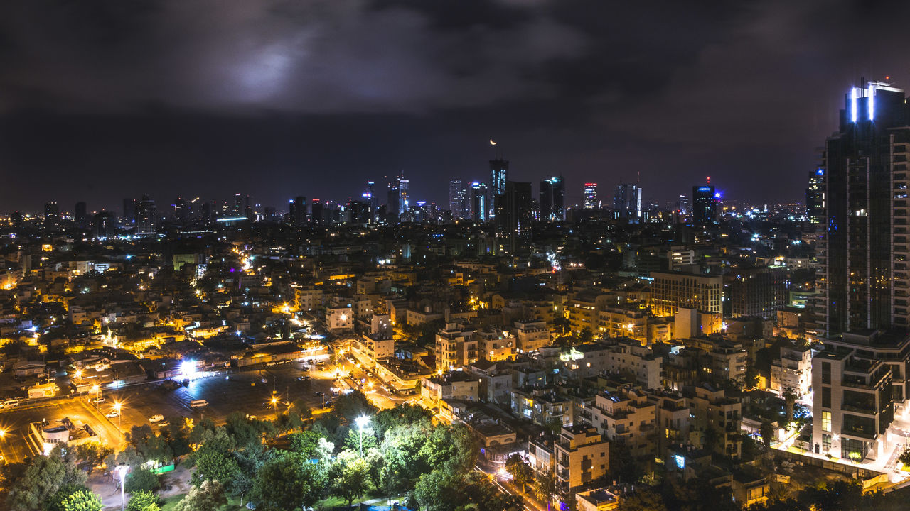 Urban night shot