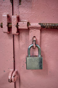 The pink lock