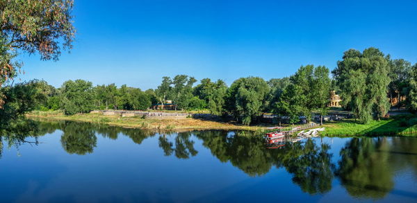 Embankment near the seversky donets river opposite the svyatogorsk lavra on a sunny summer morning