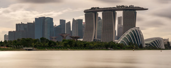 Long exposure shot of the singapore skyline at daytime