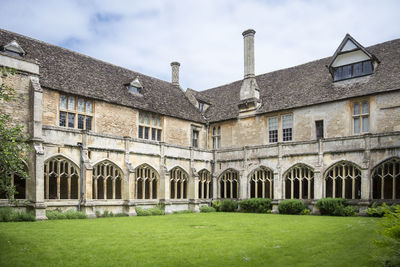 Internal courtyard of the cloisters at lacock abbey, lacock, wiltshire, uk