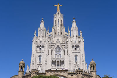 Temple of the sacred heart of jesus on tibidabo mountain in the collserola natural park in barcelona