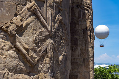 Air balloon / metekhi monastery