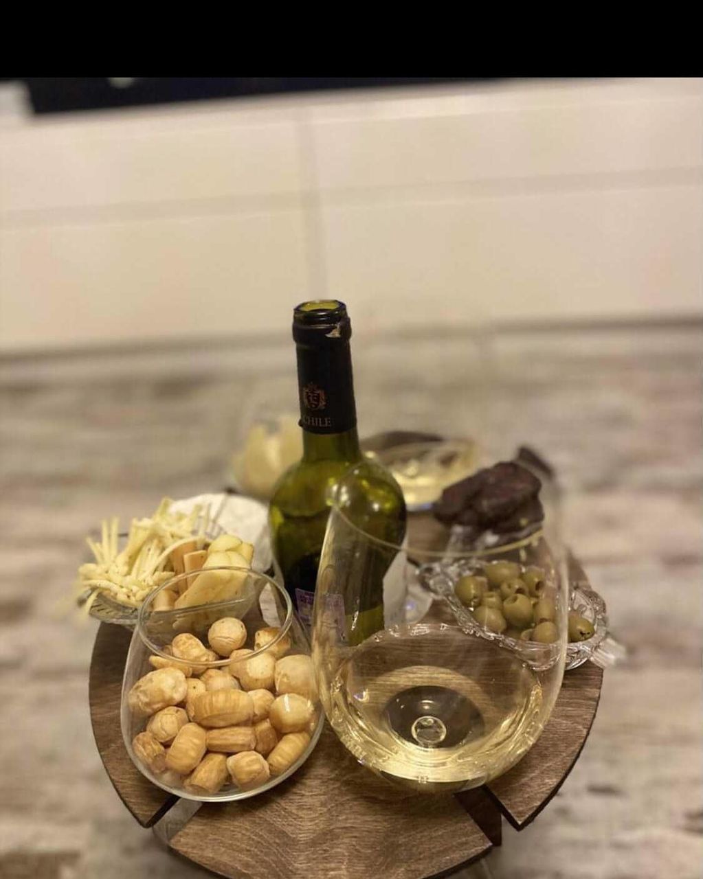 food and drink, container, bottle, wine bottle, food, wine, no people, glass, table, alcohol, drink, refreshment, still life, cork - stopper, freshness, indoors, wine cork, focus on foreground, alcoholic beverage