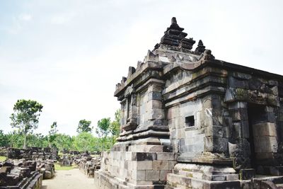 Panoramic view of temple against sky