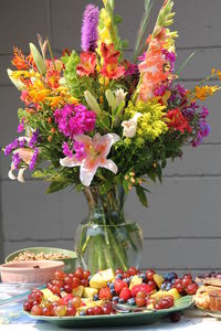 Close-up of flowers in vase on table