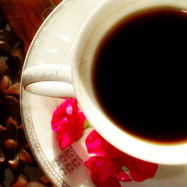 food and drink, drink, coffee cup, refreshment, indoors, freshness, coffee - drink, cup, still life, coffee, saucer, close-up, table, high angle view, healthy eating, tea cup, tea, spoon, frothy drink, directly above