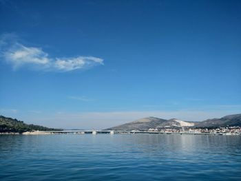 Scenic view of bay against sky
