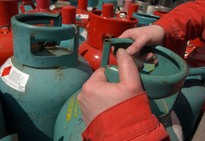 Bottled gas in gas cylinders, for the storage and transportation