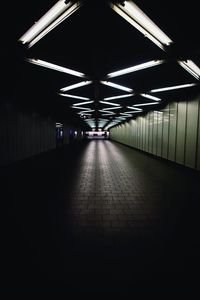 Underground underground walkway