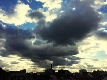 Low angle view of cloudy sky