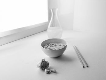 Close-up of tea in bowl on table