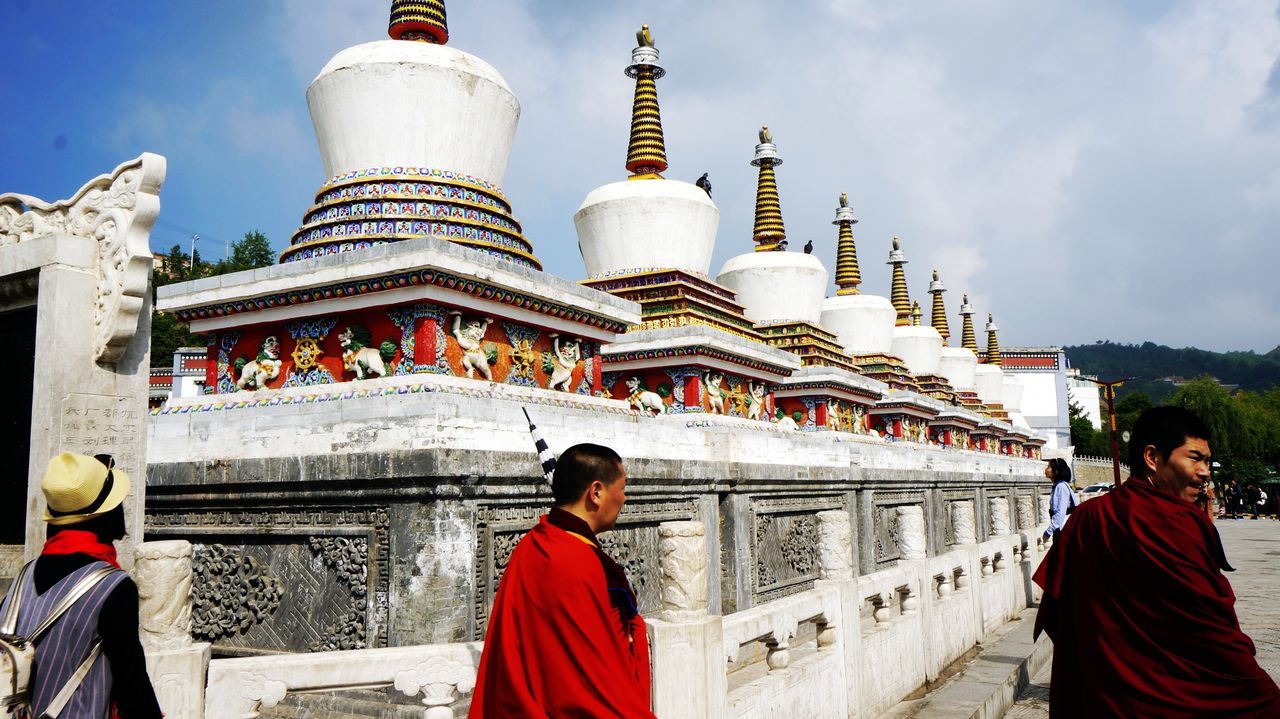 FULL LENGTH OF MAN WEARING PAGODA