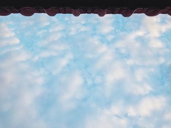 Low angle view of cloudy sky