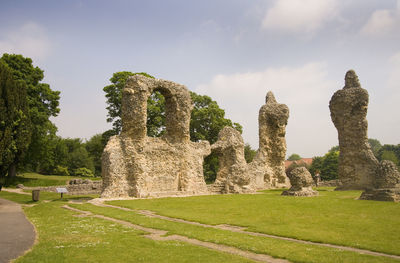 View of statue against sky