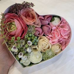 Close-up of rose bouquet