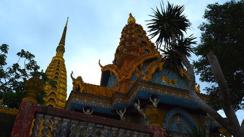 Low angle view of temple building against sky