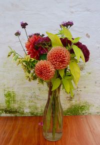 Close-up of flowers in vase on table