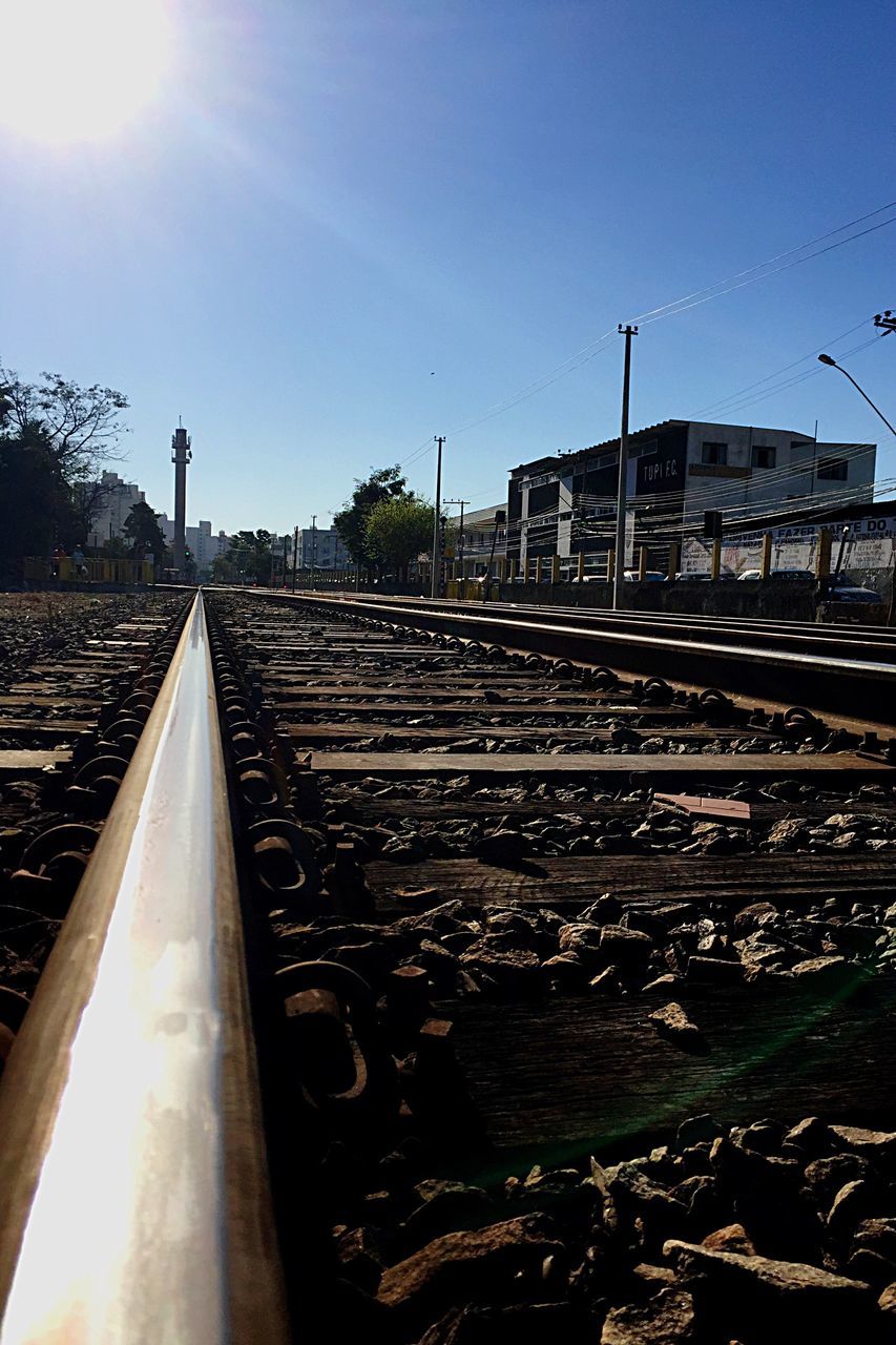 the way forward, sky, sunlight, diminishing perspective, vanishing point, blue, outdoors, sunbeam, sunny, no people, day, sun, nature