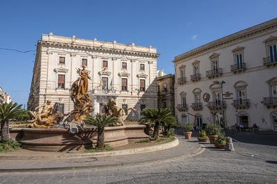 Piazza archimede in syracuse with the beautiful diana fountain