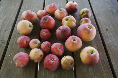 High angle view of apples on table