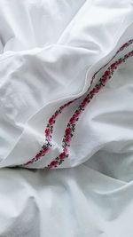 Full frame shot of white sheet