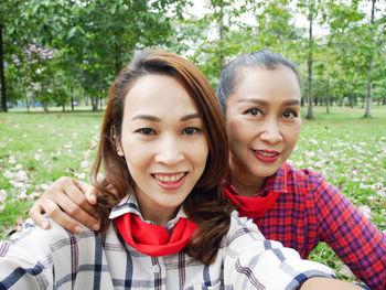 Portrait of a smiling young woman
