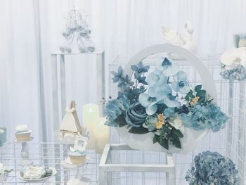 Close-up of flowers in vase on table