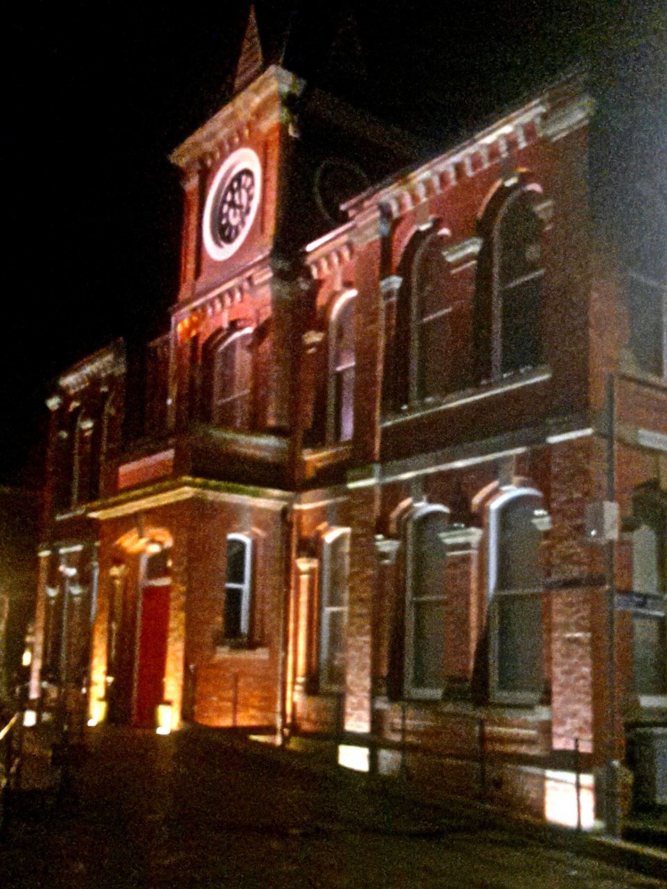 LOW ANGLE VIEW OF CLOCK TOWER IN CITY