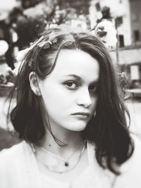 Close-up portrait of young woman