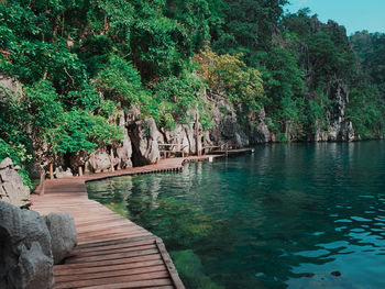 Beauty of kayangan lake