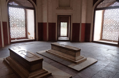 Humayun's tomb, built by hamida banu begun in 1565-72, delhi, india