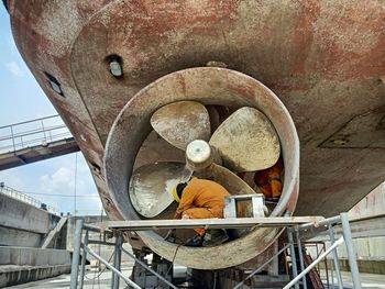 Man brushed propeller