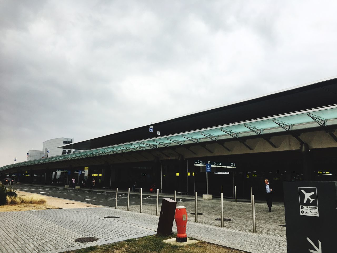 built structure, architecture, sky, building exterior, cloud, cloud - sky, outdoors, day, cloudy, exterior, storm cloud