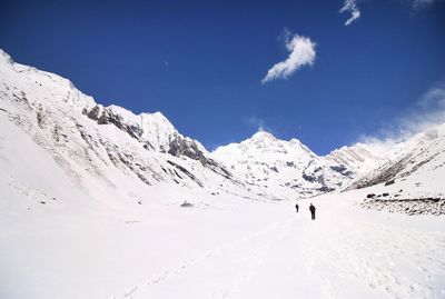 On the way to ananpurna base camp