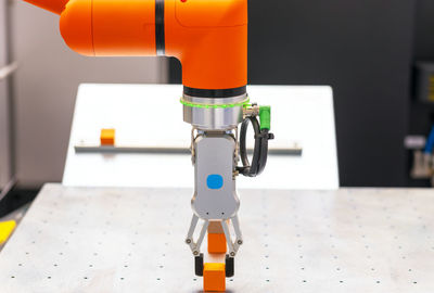 Robot or robotic arm for industrial pick and place, insertion or quality testing