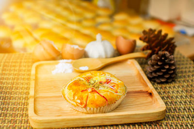 Close-up of bread on cutting board