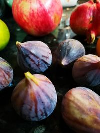 Close-up of apples on table