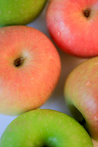 Close-up of apples on table