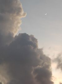 Low angle view of moon in sky