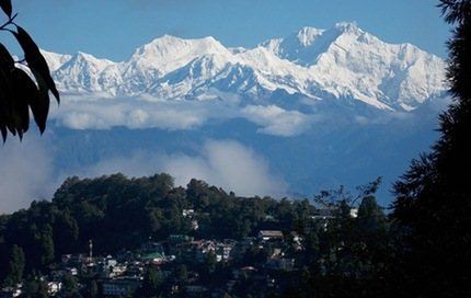 VIEW OF MOUNTAINS AGAINST SKY