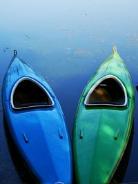 Two paddle boats, let's move together